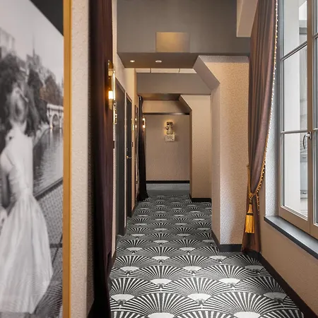 Niepce Paris, Curio Collection By Hilton-2
